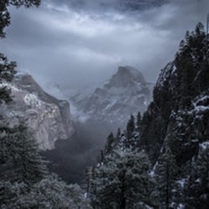 Finally get Christmas vibes in Yosemite [OC][5472×3648] • r/EarthPorn