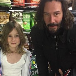 good news everyone first keanu pic of 2018.