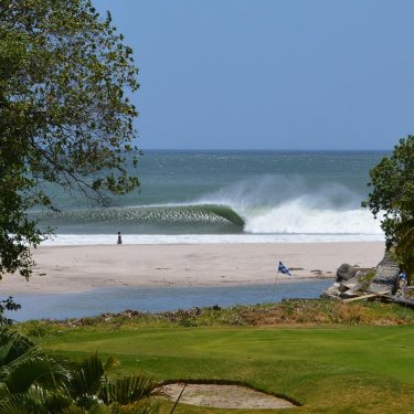 Surfline on Instagram: “Talk about hole-in-one. (Couldn’t resist.) As we mentioned last week, the Southern Hemi is open for business. And here in Nicaragua,…”
