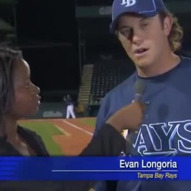 Evan Longoria's Crazy Bare Hand Catch #lol