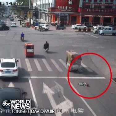 CAR CRASH PAGE on Instagram: “QUICK RESPONSE: Surveillance video in northern China captures the dramatic moment two Good samaritans saved a little boy who accidentally…”