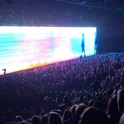 Eric Haywood on Instagram: ““Elevation” intro! #U2 #U2eiTour #U2LosAngeles”