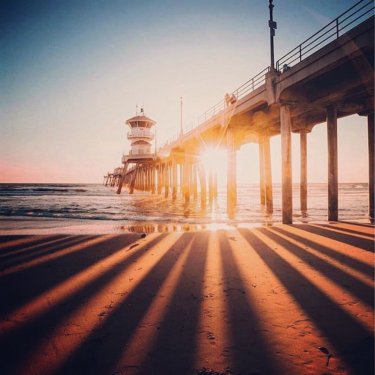 Killarney’s HB on Instagram: “wishing everyday was a summer Sunday ✨⠀ .⠀ .⠀ .⠀ .⠀ .⠀ #killarneyshb #irishpub #huntingtonbeach #orangecounty #theoc #summer #sundayfeels…”