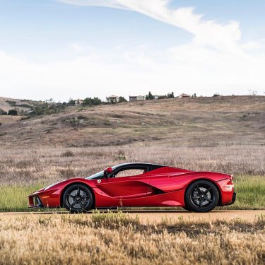 Zach Brehl on Instagram: “Windows XP inspired  #LaFerrari #bestangle #bestOS”