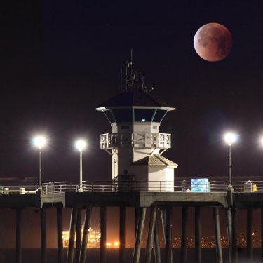 Gus Martinez on Instagram: “We all shine on...like the moon and the stars and the sun...we all shine on...come on and on and on... ~ John Lennon #huntingtonbeach…”