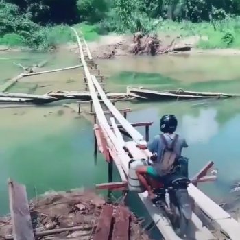 @videoviralz on Instagram: “Balance is Key @trail_minang • • •…”