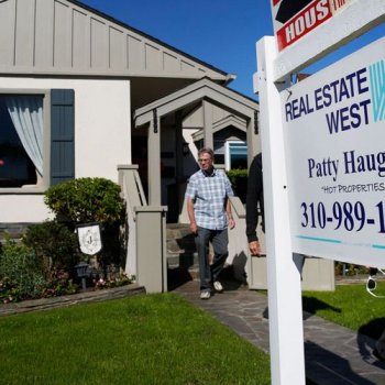 Southern California home sales crash, a warning sign to the nation