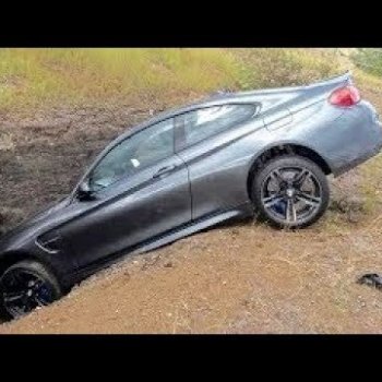 Top Stupid Drivers Caught on Camera 2017 Idiots People Driving a Car Compilation