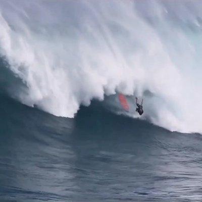 “Definitely the craziest wipeout we’ve ever seen ! : @giora_koren ‍♂️: @tylerlarronde . . . #ocean #sport #surfing #beach #sea #ocean…”