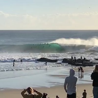 World Surf League on Instagram: “The southern hemisphere is lighting up with swell, this was yesterday on the Gold Coast : @18secondsmagazine”