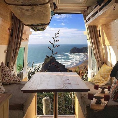 U R A K A N S U R F ® on Instagram: “Where do you want to travel this summer? ‍♀️ Tag your travel friends!  @_johnnyjohnston_”