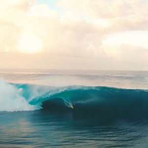 SURFER on Instagram: “A bird’s eye view of a maxing three-wave set at Teahupoo and the lineup scrum: @nathan_florence paddling a heavy one, @veteadavid towing a…”