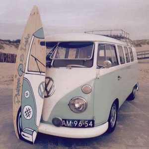 Surfing Chill Vibes on Instagram