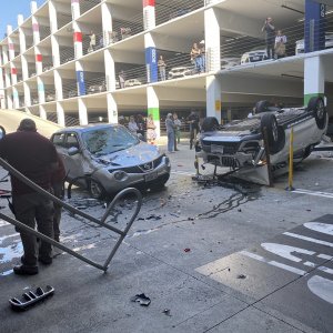 r/LosAngeles - Someone had trouble parking at the Beverly Connection