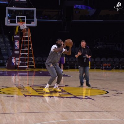 Los Angeles Lakers on Instagram: “"I don't take any shots that I don't work on."”