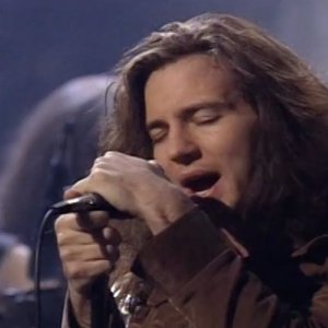 Black (Live) - MTV Unplugged - Pearl Jam